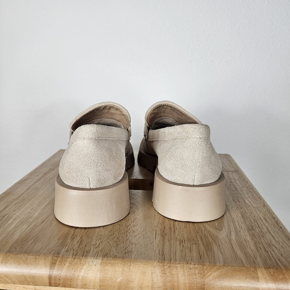 Dolce Vida Elias Flats in Dune Suede Size 6 Excellent Condition Fall Loafers - Picture 5 of 10